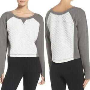 Zella Gray White Quilted Cropped Pullover Crewneck Sweatshirt // XS